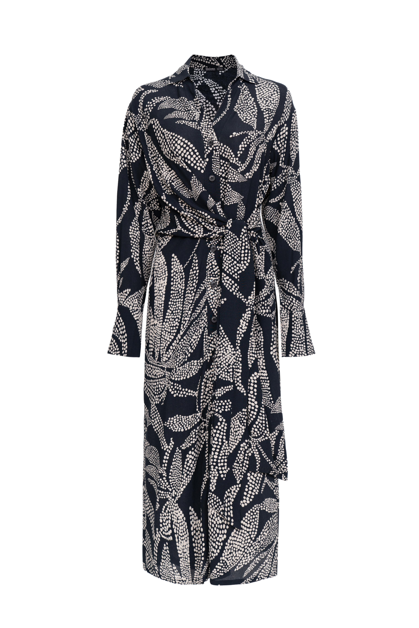 Принтованное платье-рубашка из вискозы с драпировкой на талии и поясом.