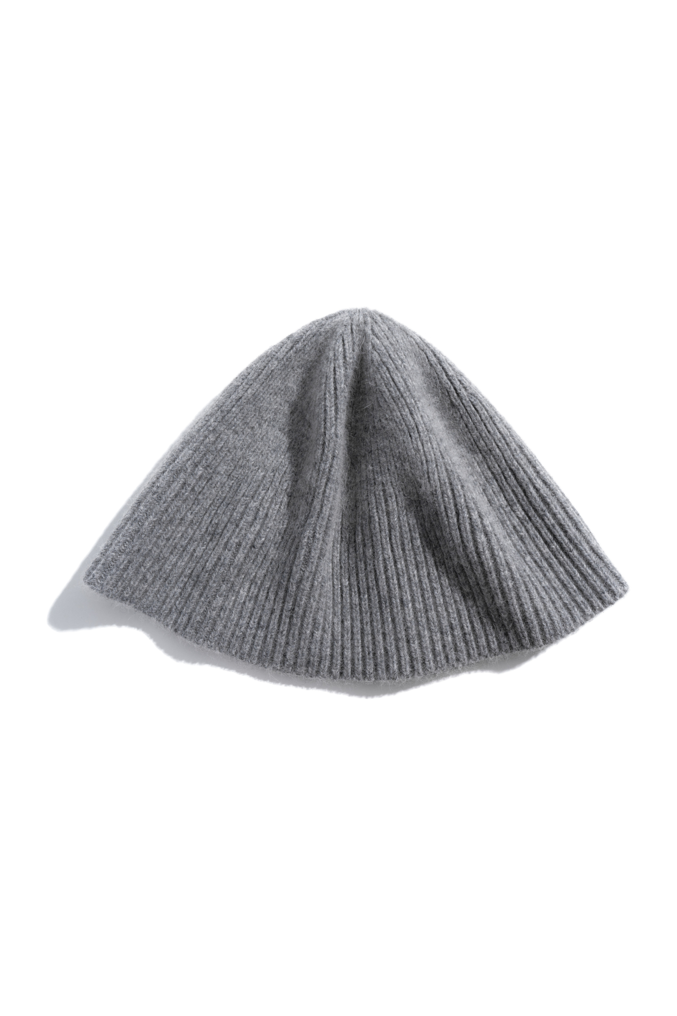 Трикотажная панама в рубчик из пуха лисы.