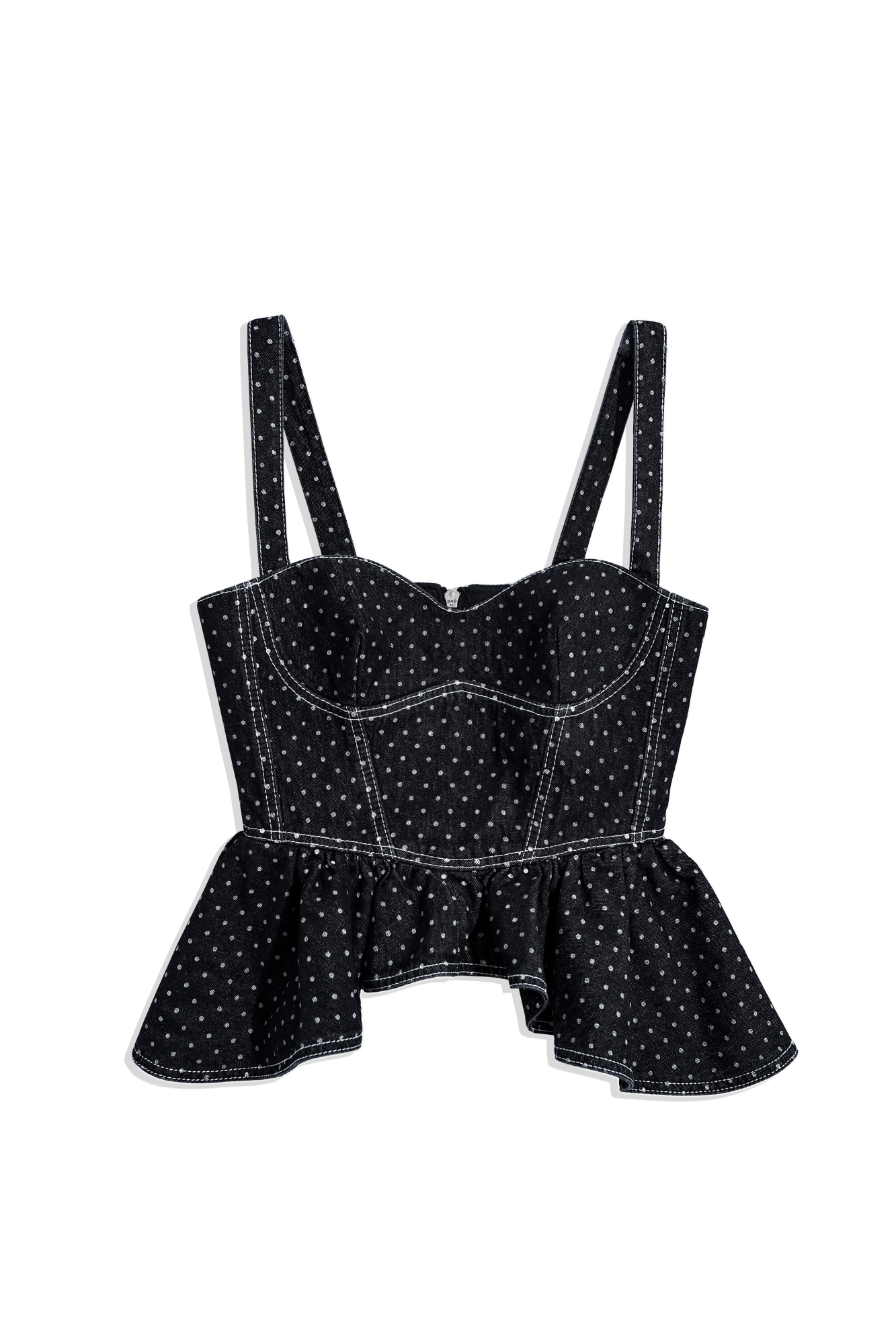 Джинсовый топ с принтом в горох из 100% хлопка. Модель приталенного силуэта на широких бретельках, с фигурным лифом, акцентными строчками и баской. Застежка на молнию сзади. 