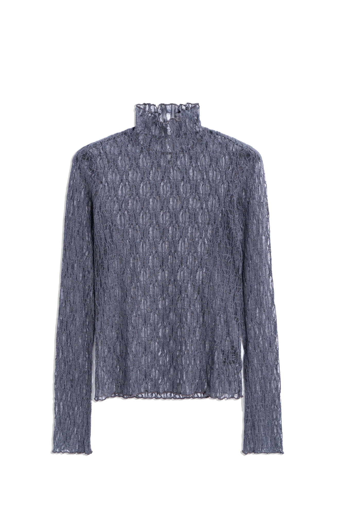 Топ из полупрозрачного кружева. Модель с длинными расклешенными к манжетам рукавами и воротником-стойкой с пуговицами. Изделие без подкладки.