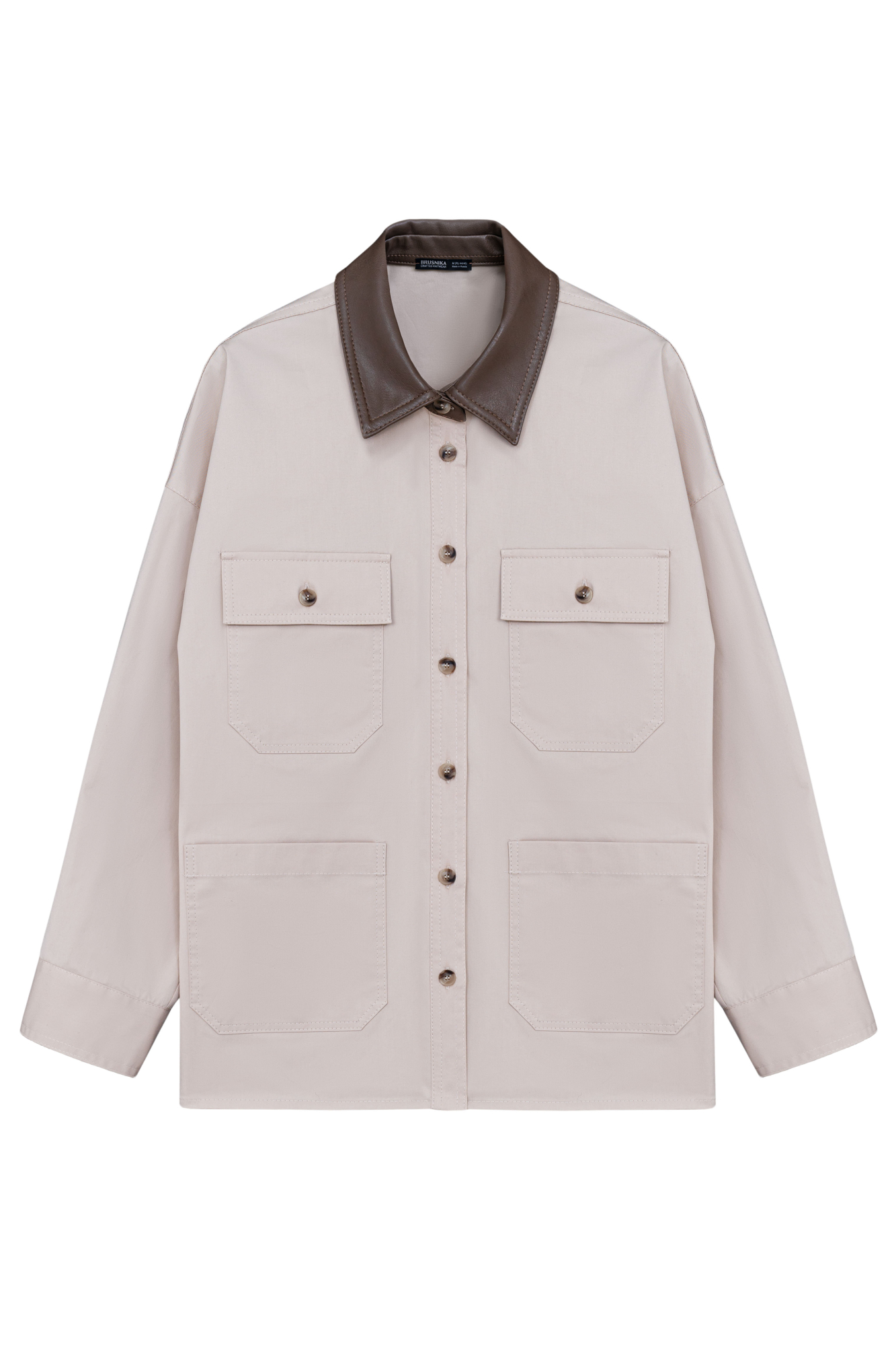 Куртка с накладными карманами. Модель свободного силуэта, воротник декорирован вставкой из экокожи. Ткань с водоотталкивающим тефлоновым напылением. Дополнить образ можно юбкой в таком же стиле.