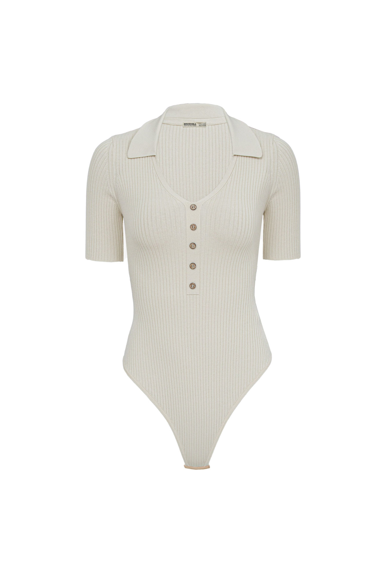 Трикотажное боди из вискозы в рубчик. Модель V-образный вырезом горловины, отложным воротником и коротким рукавом. Изделие декорировано небольшими пуговицами. Застежка на бельевые крючки.