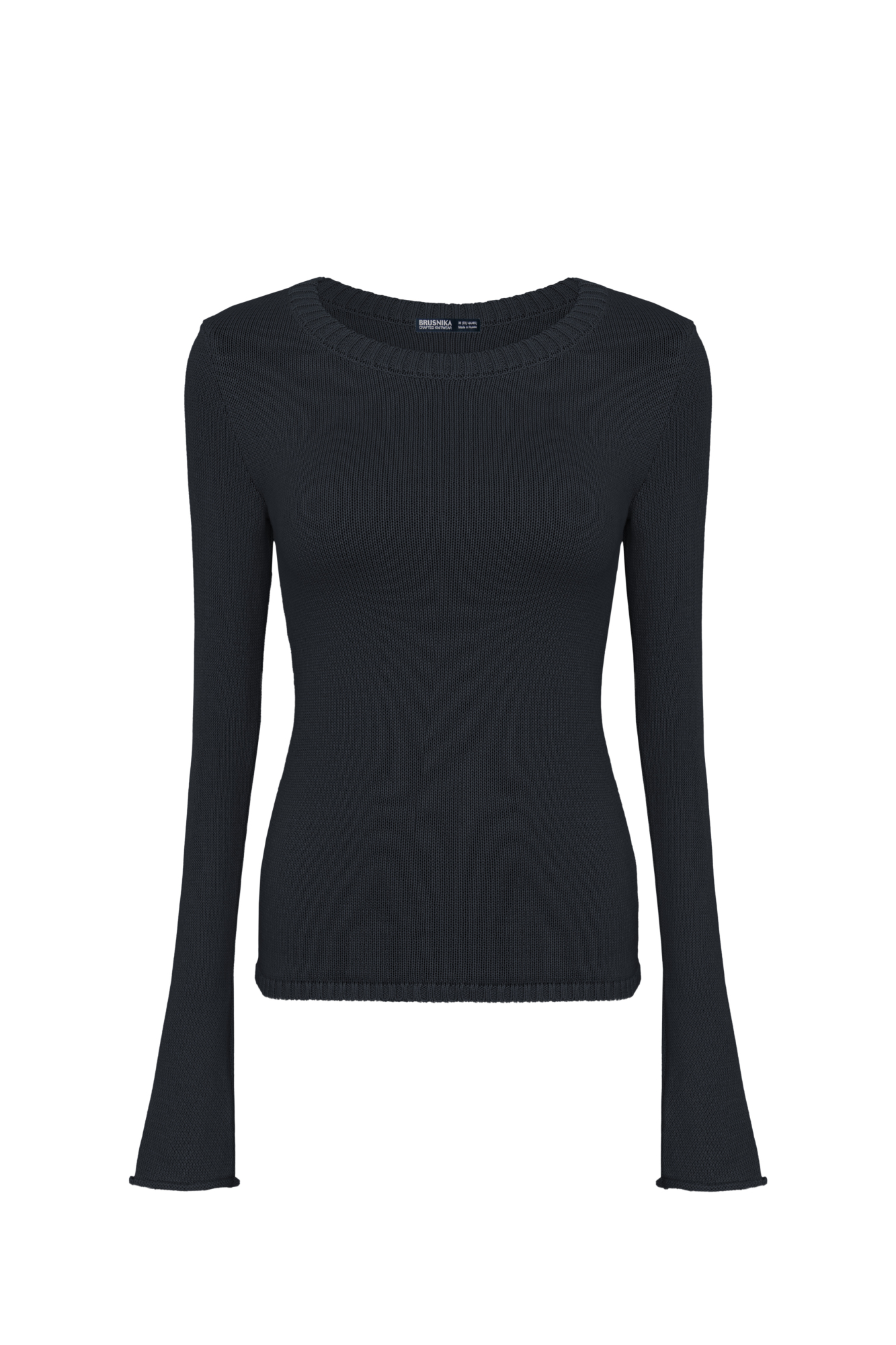 Трикотажный лонгслив с расклешенными рукавами. Края изделия в рубчик.