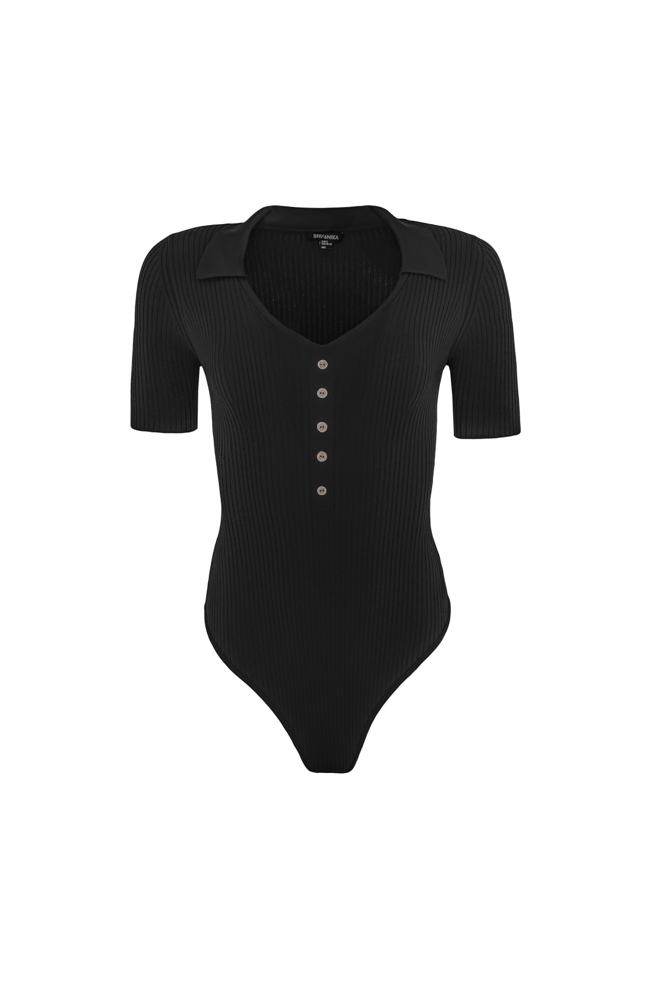 Трикотажное боди из вискозы в рубчик. Модель V-образный вырезом горловины, отложным воротником и коротким рукавом. Изделие декорировано небольшими пуговицами. Застежка на бельевые крючки.