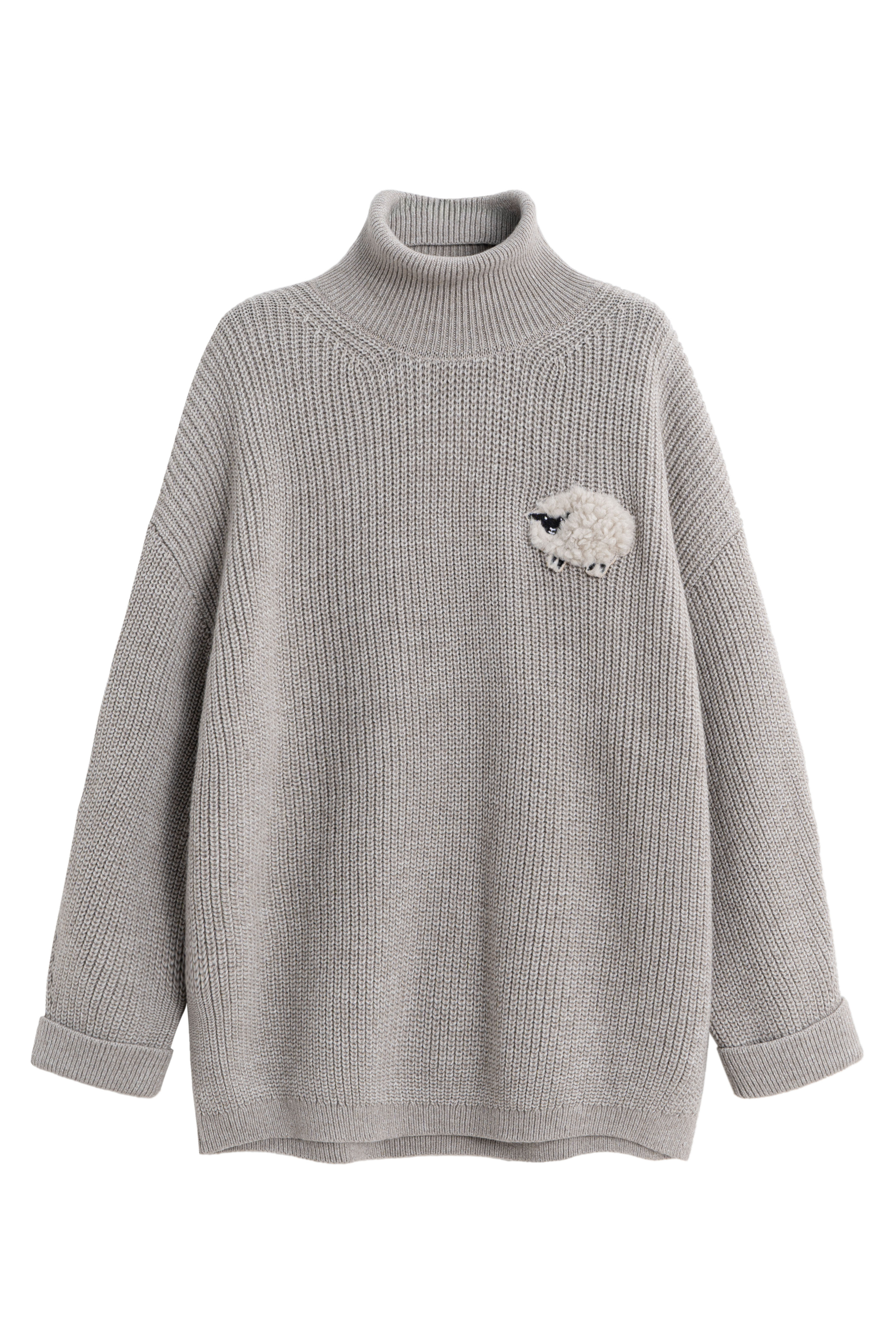 Джемпер с объемным дизайном