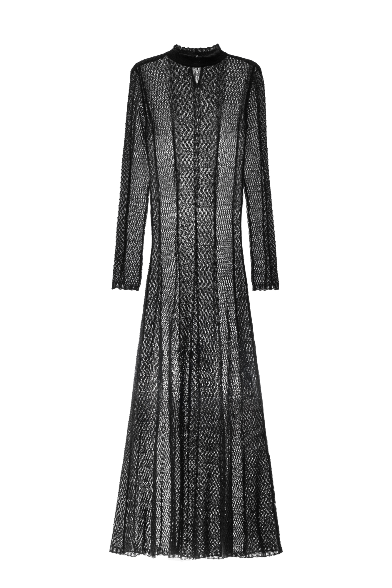 Трикотажное ажурное платье длины макси из шерсти альпака и мохера. Изделие выполнено комбинированной вязкой, сочетающей несколько ажурных узоров. Модель с длинными рукавами и воротником стойкой.