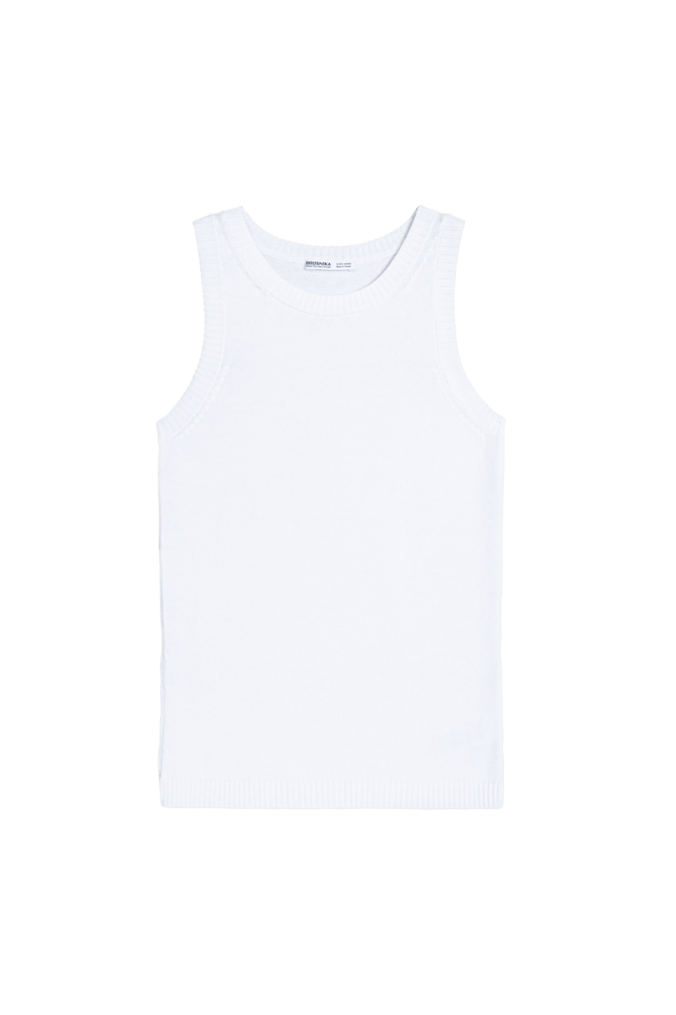 Трикотажный топ из 100% хлопка без рукавов. Модель приталенного силуэта с круглым вырезом горловины. Края изделия выполнены в рубчик.