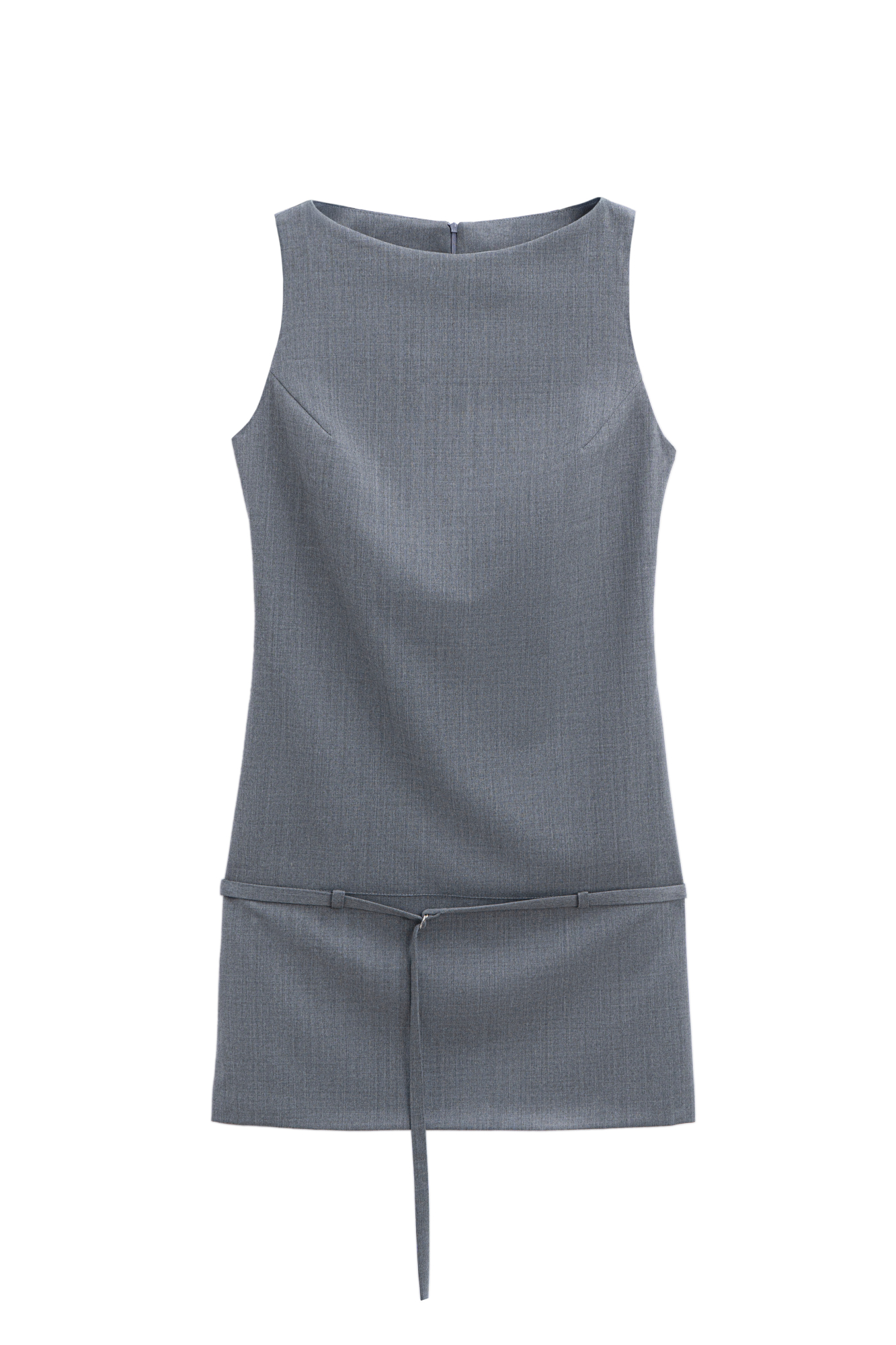 Платье-футляр длины мини из шерсти. Модель прямого кроя, без рукавов, с вырезом-лодочкой. Изделие декорировано шлевками и тонким ремешком на бедрах. Застежка на молнию сзади.