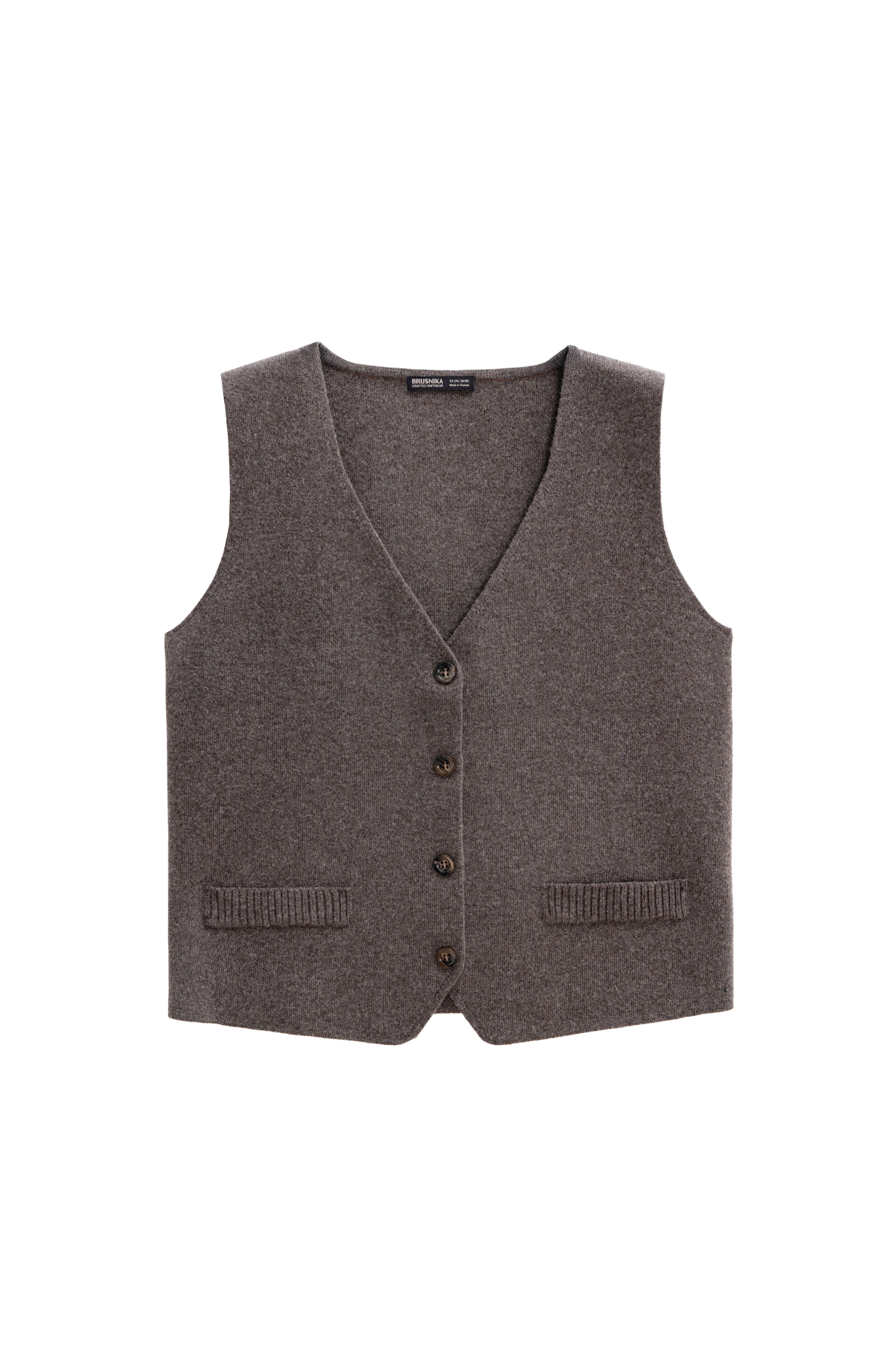 Трикотажный жилет из смесовой шерсти с кашемиром. Модель прямого кроя с V-образным вырезом и застежкой на пуговицы. Имитация карманов. Без подкладки.