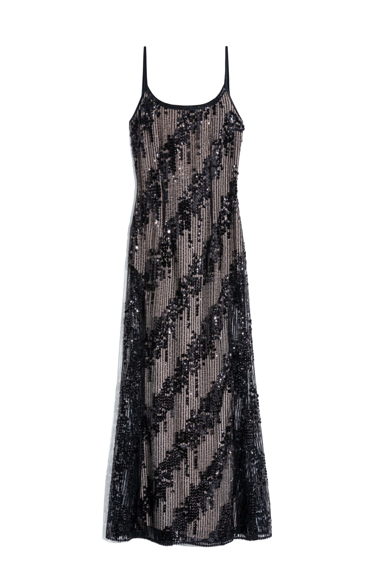 Платье с пайетками на тонких бретелях. Модель приталенного силуэта длины макси с вырезом на спине и застежкой на молнию.
