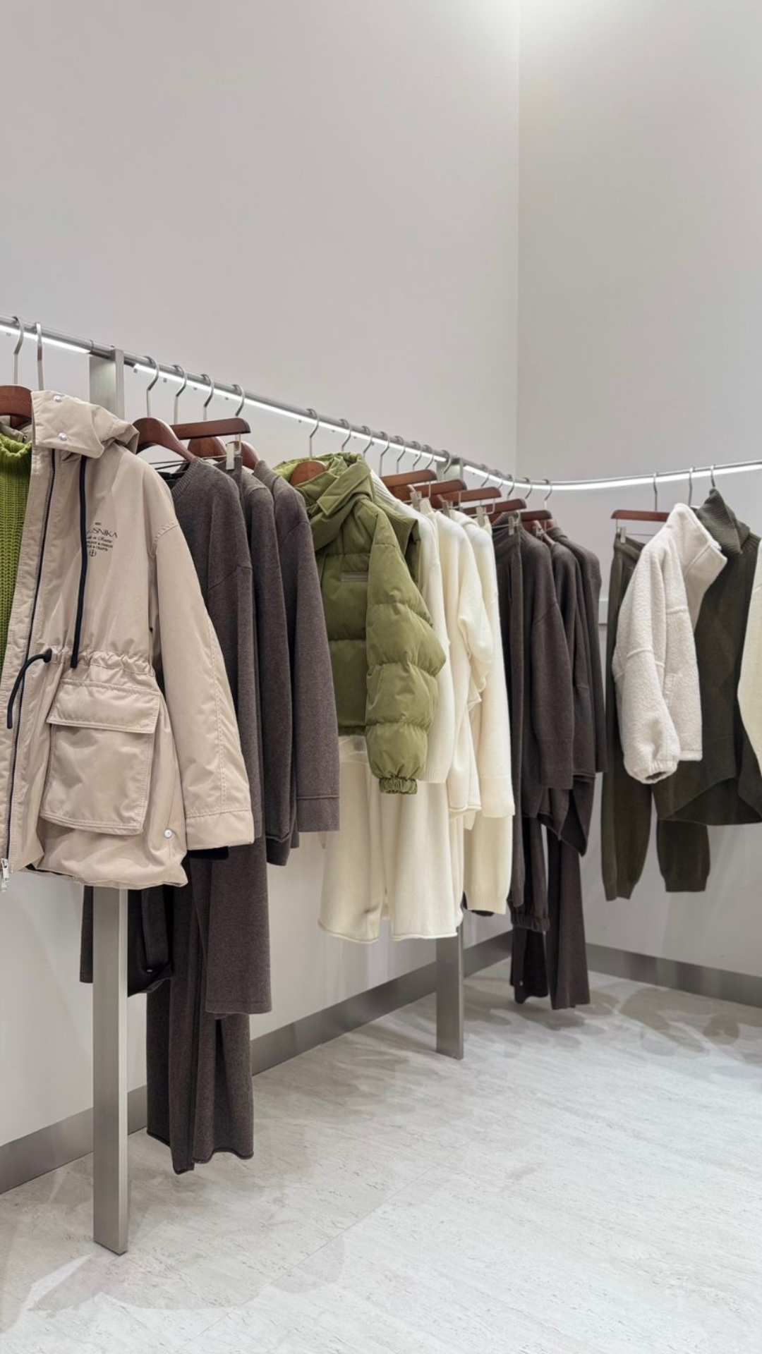 Открытие флагманского магазина BRUSNIKA в ТЦ Авиапарк