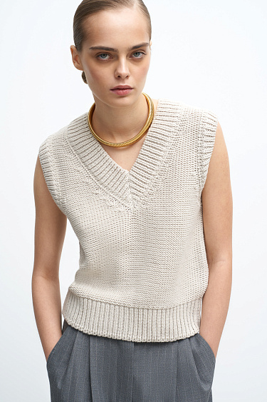 Трикотажный жилет из шерсти с V-образным вырезом