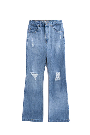 Расклешенные джинсы в стиле гранж