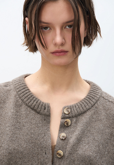 Джемпер из шерсти яка