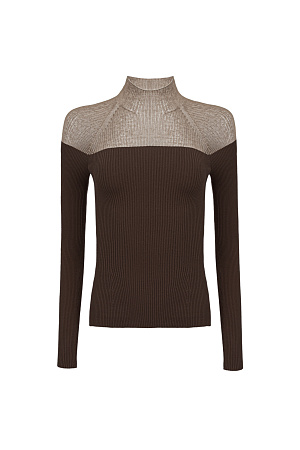 коричневый Цельновязаная водолазка из вискозы. Модель приталенного силуэта с длинным рукавом и невысоким воротником.
