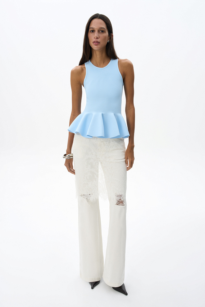 Топ с баской