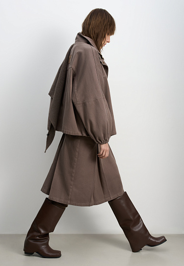 Джинсовая юбка со встречными складками