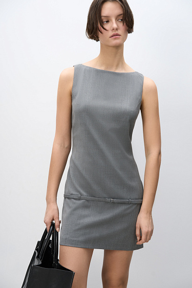 Платье-футляр длины мини
