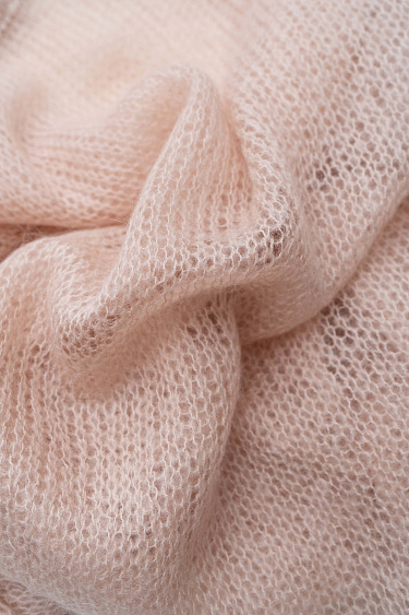 Полупрозрачный джемпер