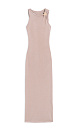 Платье длины макси из вискозы. Модель приталенного силуэта с круглым вырезом горловины, без рукавов, с вырезом на спине. Изделие декорировано акцентным элементом на плече в виде морской звезды.