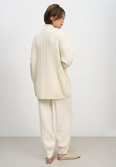 Трикотажные брюки-джоггеры с косами