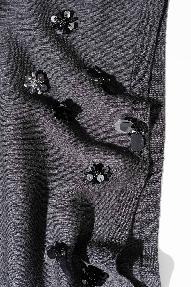 Юбка мини, расшитая пайетками