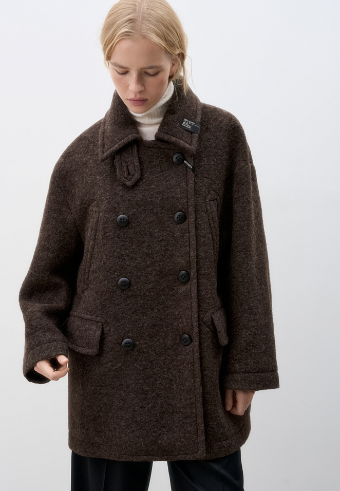 Двубортное пальто 