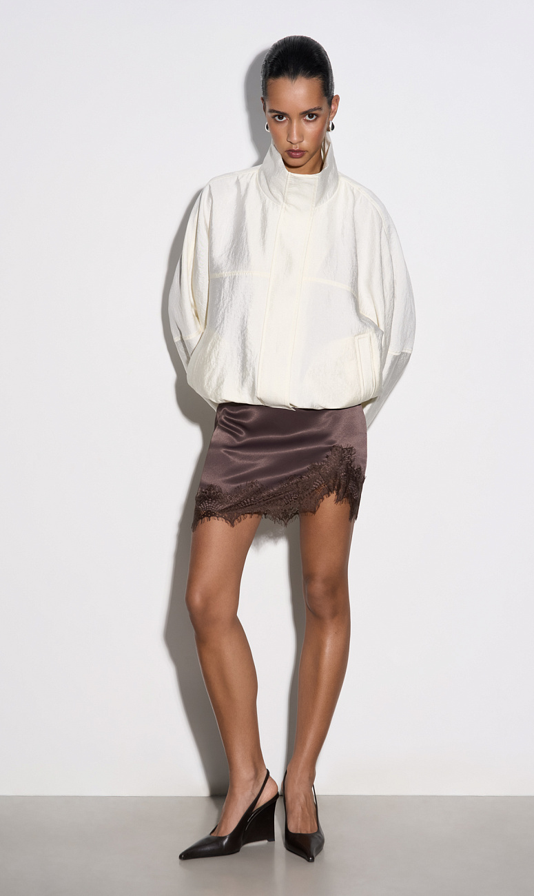 BRUSNIKA. Образ 65 из коллекции night collection