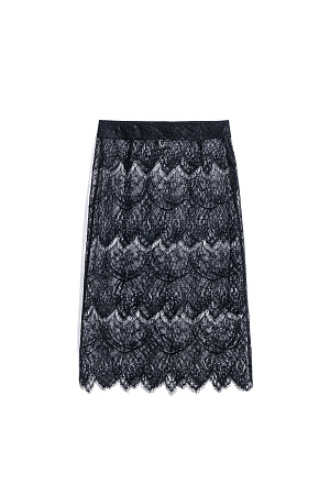 черный Юбка из тонкого кружева длины миди. Модель без подкладки. Застежка на потайную молнию.