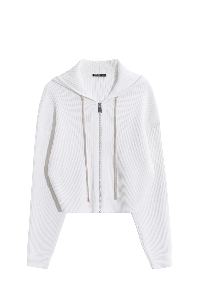 Трикотажный бомбер с капюшоном