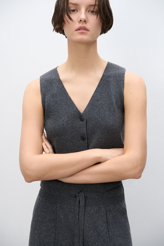 Трикотажный жилет из шерсти с кашемиром