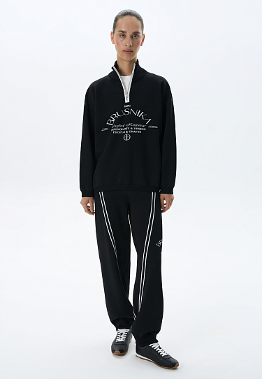 Джемпер с воротником-стойкой