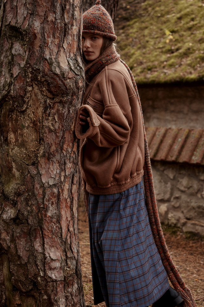 Шерстяной бомбер с воротником-стойкой