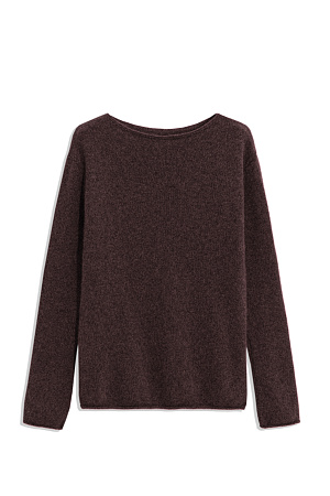 коричневый Трикотажный лонгслив из пуха лисы. Модель по фигуре со спущенной линией плеч и вырезом горловины лодочка.&nbsp;&nbsp;