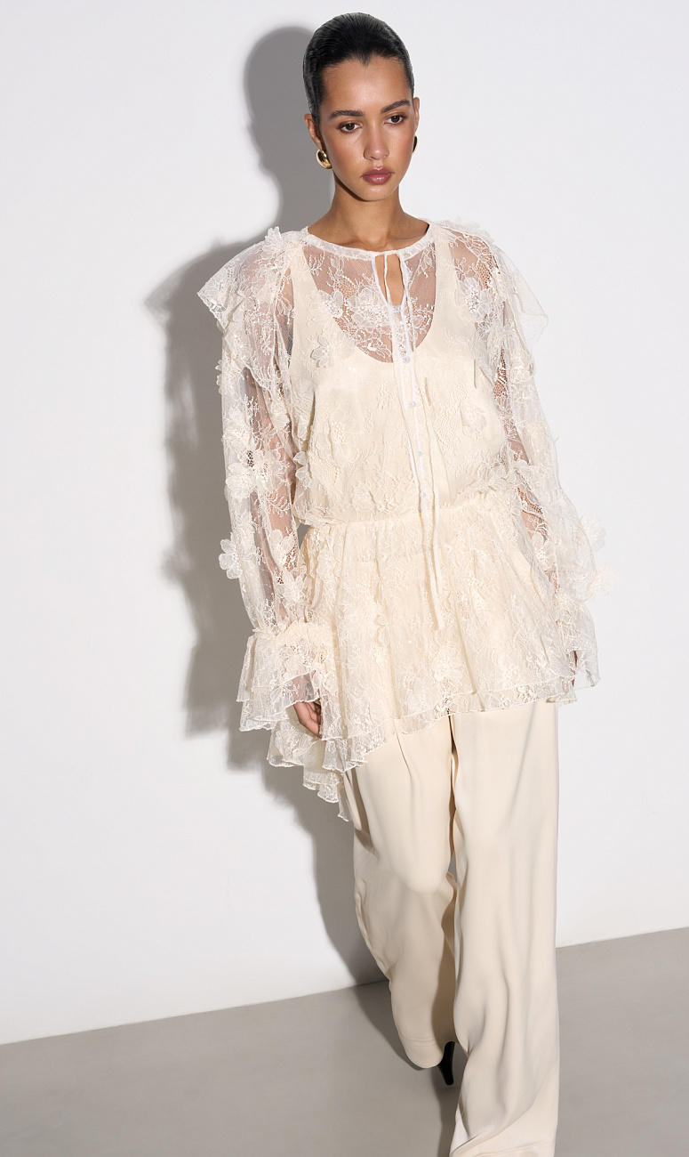 BRUSNIKA. Образ 52 из коллекции night collection