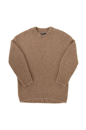 коричневый Трикотажный джемпер из мягкой пряжи с добавлением мохера. Модель свободного силуэта со спущенным плечом.