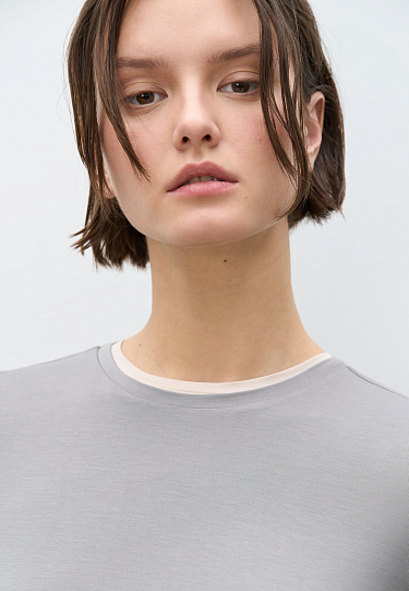 Футболка из модала по фигуре