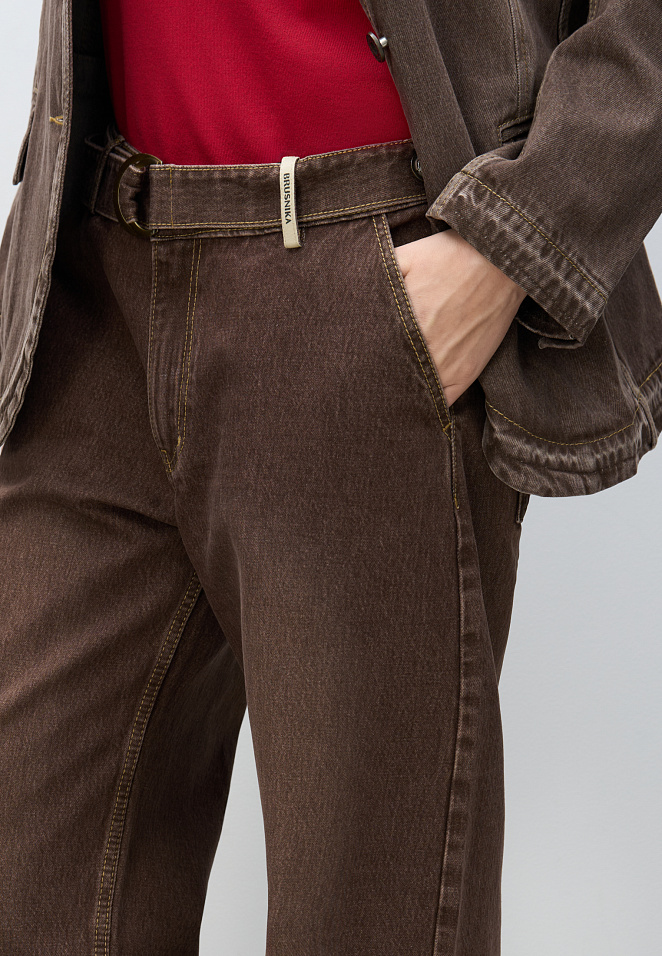 Прямые джинсы со средней посадкой 