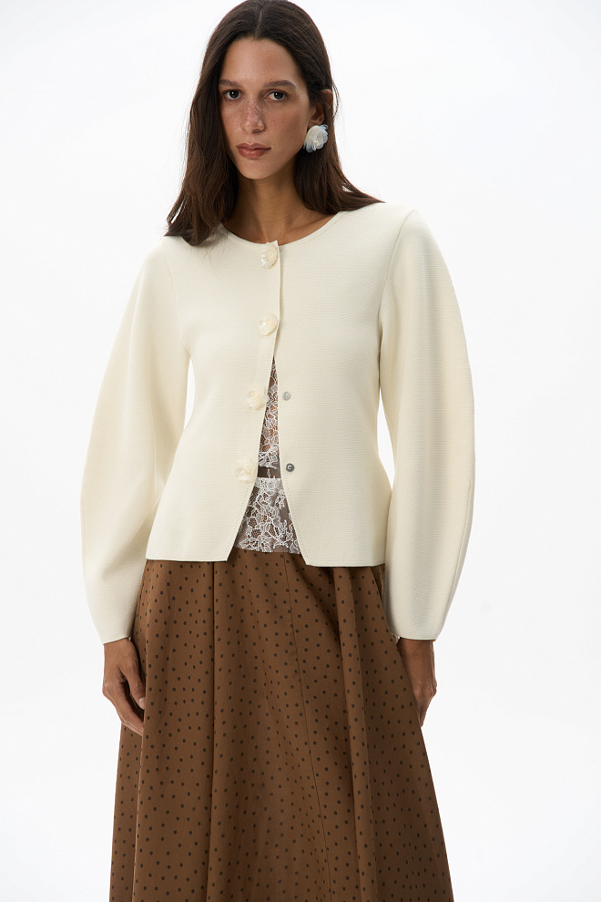 Жакет на магнитных кнопках с декором