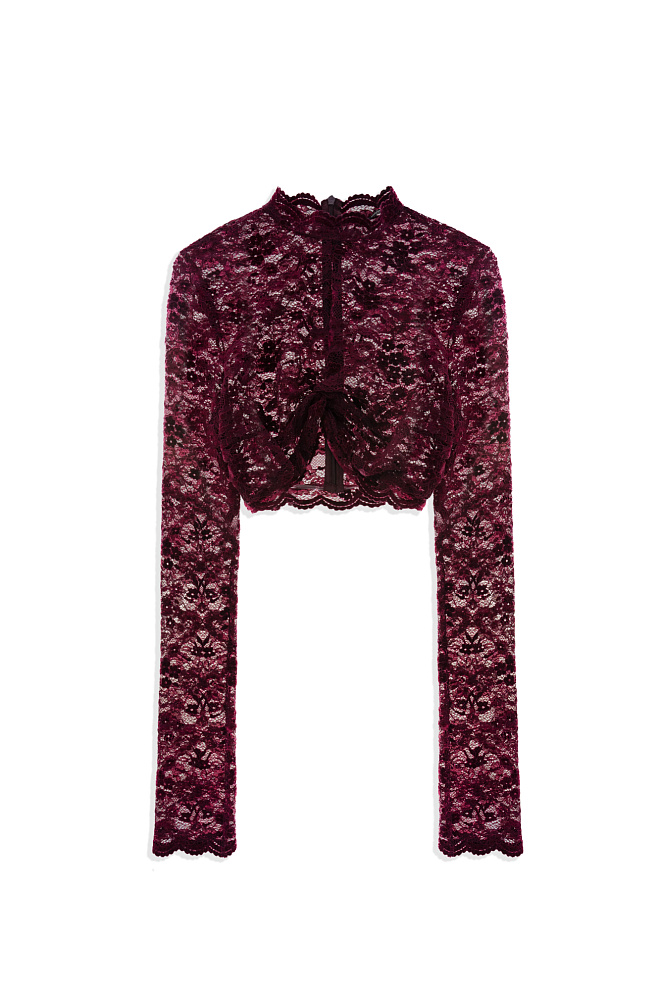 Кружевной топ с перекрутом на лифе