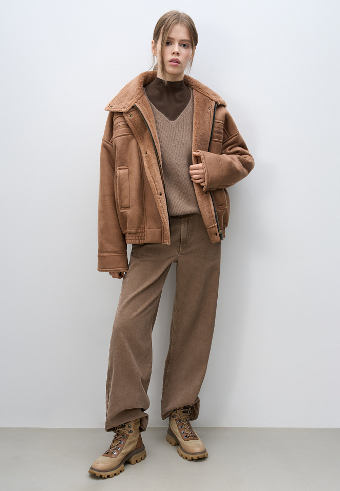 Шерстяной бомбер с воротником-стойкой