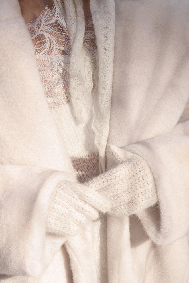 Ажурные перчатки из мохера