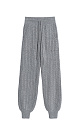 Трикотажные брюки-джоггеры из кашемира и шерсти с объемными косами. Модель с эластичным поясом, большими накладными карманами и манжетами в рубчик. 