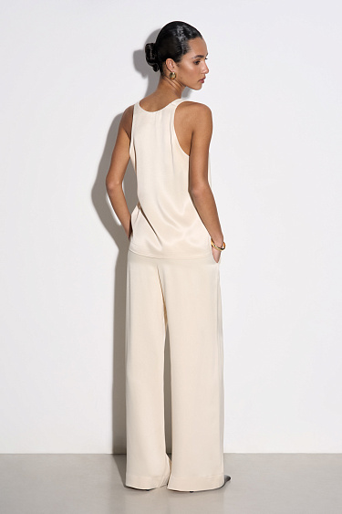 Майка из атласной вискозы