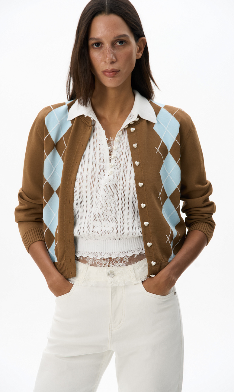 BRUSNIKA. Образ 64 из коллекции springcollection