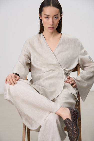 Костюм изо льна