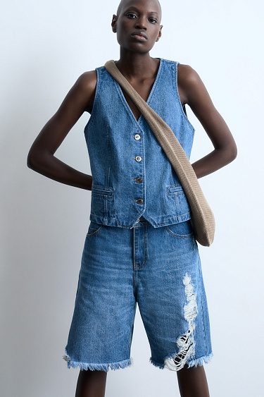 Джинсовый жилет