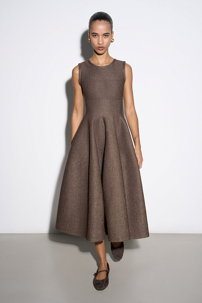 Трикотажное платье миди с люрексом
