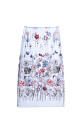 Юбка длины миди с цветочным орнаментом, вышитым пайетками и бисером. Модель без подкладки. Застежка на молнию сбоку.