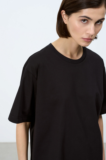 Удлиненная футболка из 100% хлопка